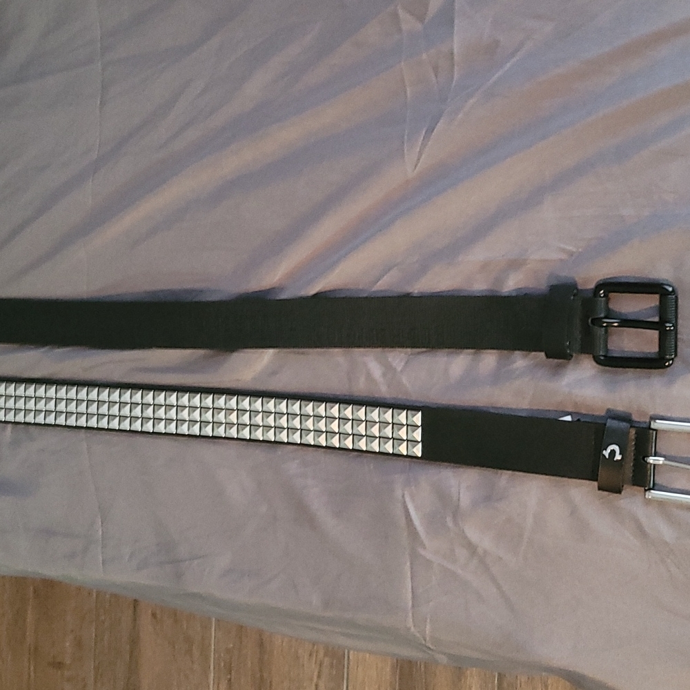 Belts true religion ..only worn 2times